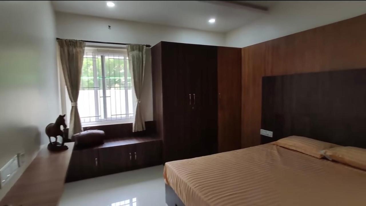Отель Gsr Residency Канчипурам Экстерьер фото