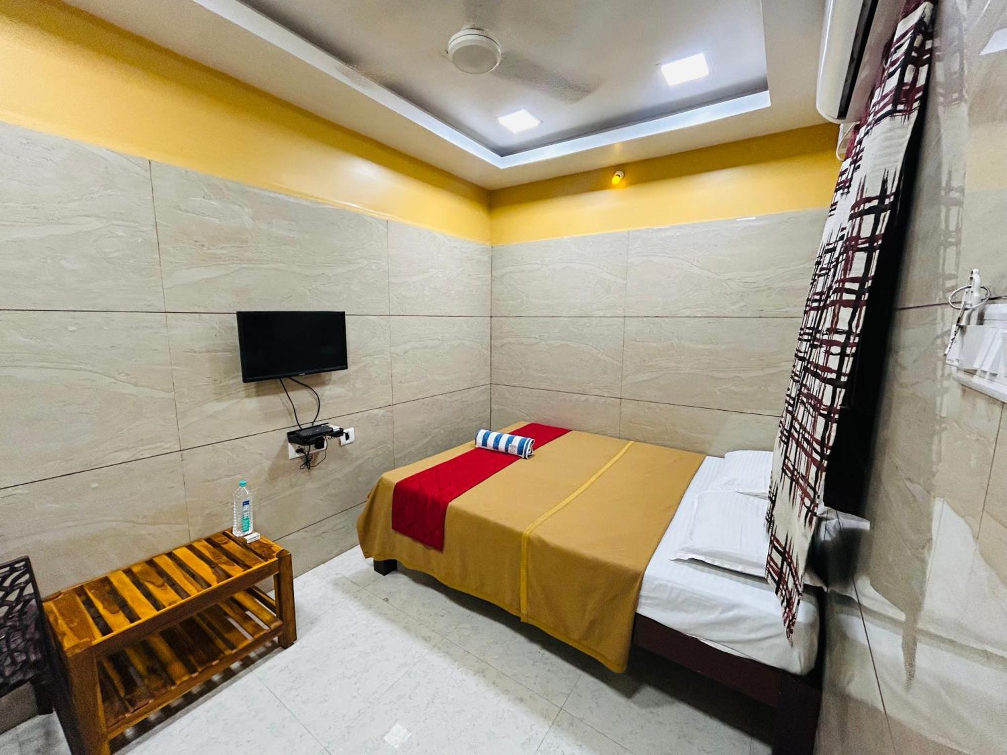 Отель Gsr Residency Канчипурам Экстерьер фото